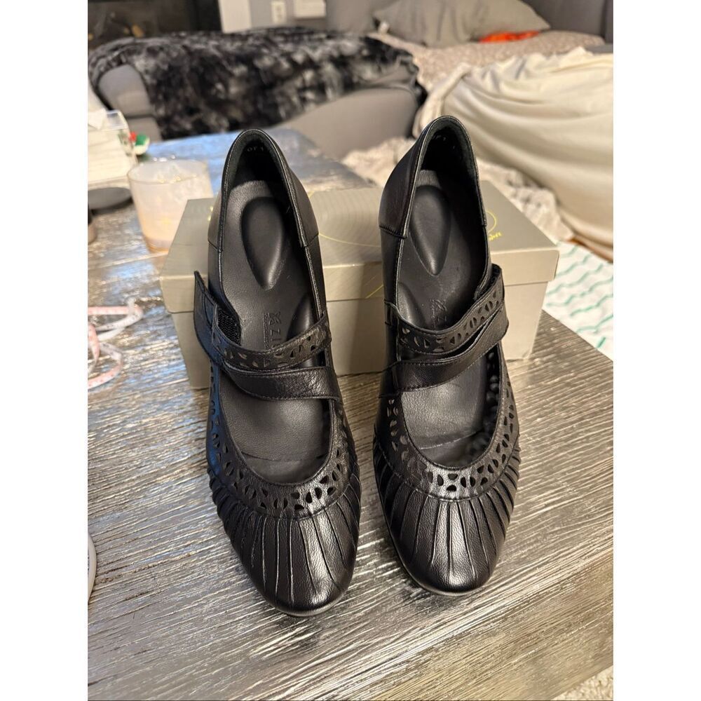Ziera Cotton Back Dela Low Heel Mary Jane Comfort Shoes sz 41 or US 10.5 NIB